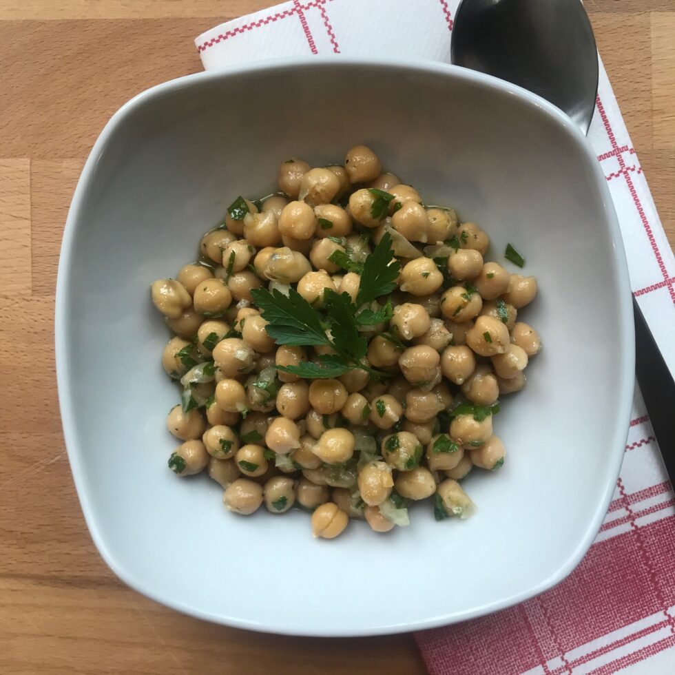 KichererbsenSalat lecker & schnell zubereitet